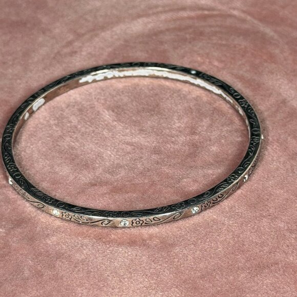 Brighton Heart in a Circle Silver Scrolled Crystal Bangle Bracelet - Picture 5 of 8